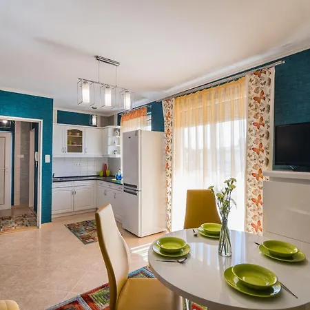 Mf Blue Colour Apartment Apartment Siofok